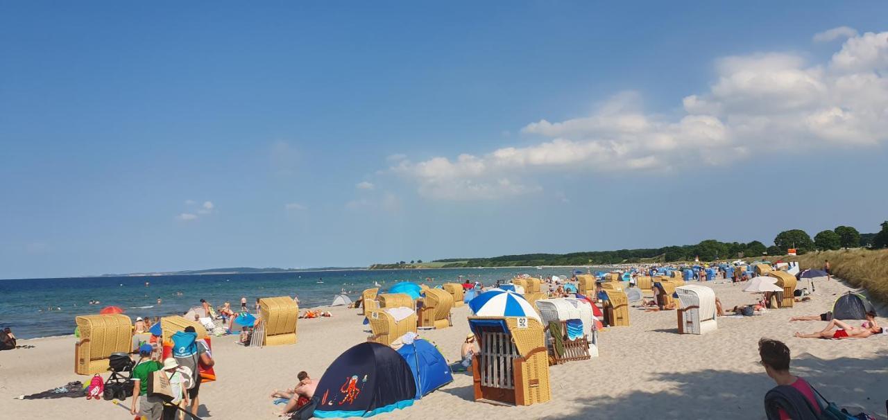Fewo Weissenhaeuser Strand Wasbuck Exterior photo